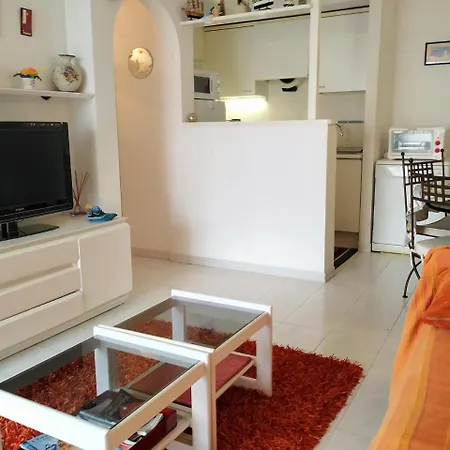 Apartamento Zaza L' Escala